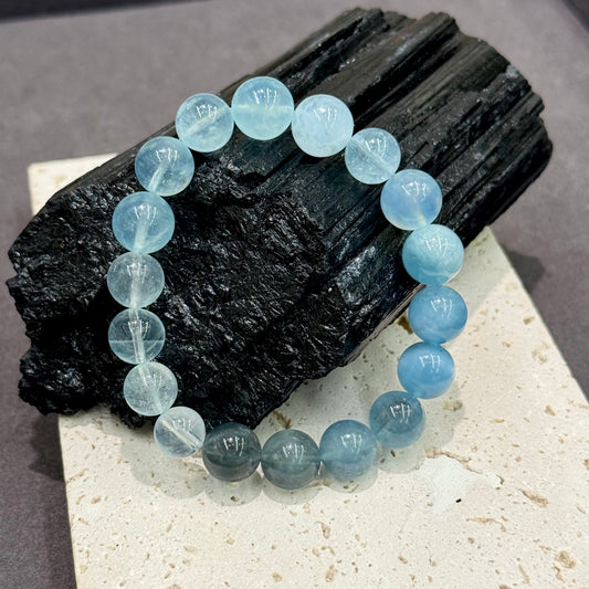 Gradient Aquamarine Bracelet - Ocean Breath