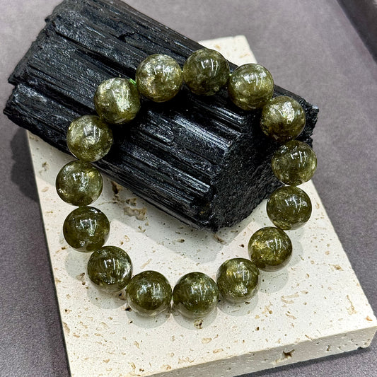 Olive Green Emerald Bracelet - Balance & Renewal