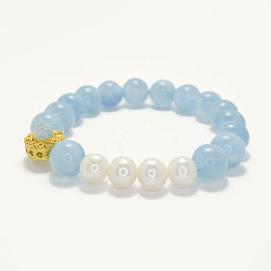 Arctic Ocean II - Freshwater Pearl & Aquamarine Gemstone Bracelet
