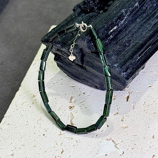 Green Tourmaline Bracelet 绿碧玺 - Emerald Rhythm 碧玺清律