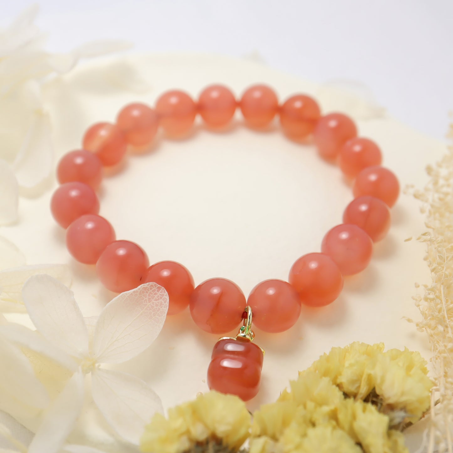 Fortune Persimmon - Crimson Agate Bracelet (8mm-10mm)