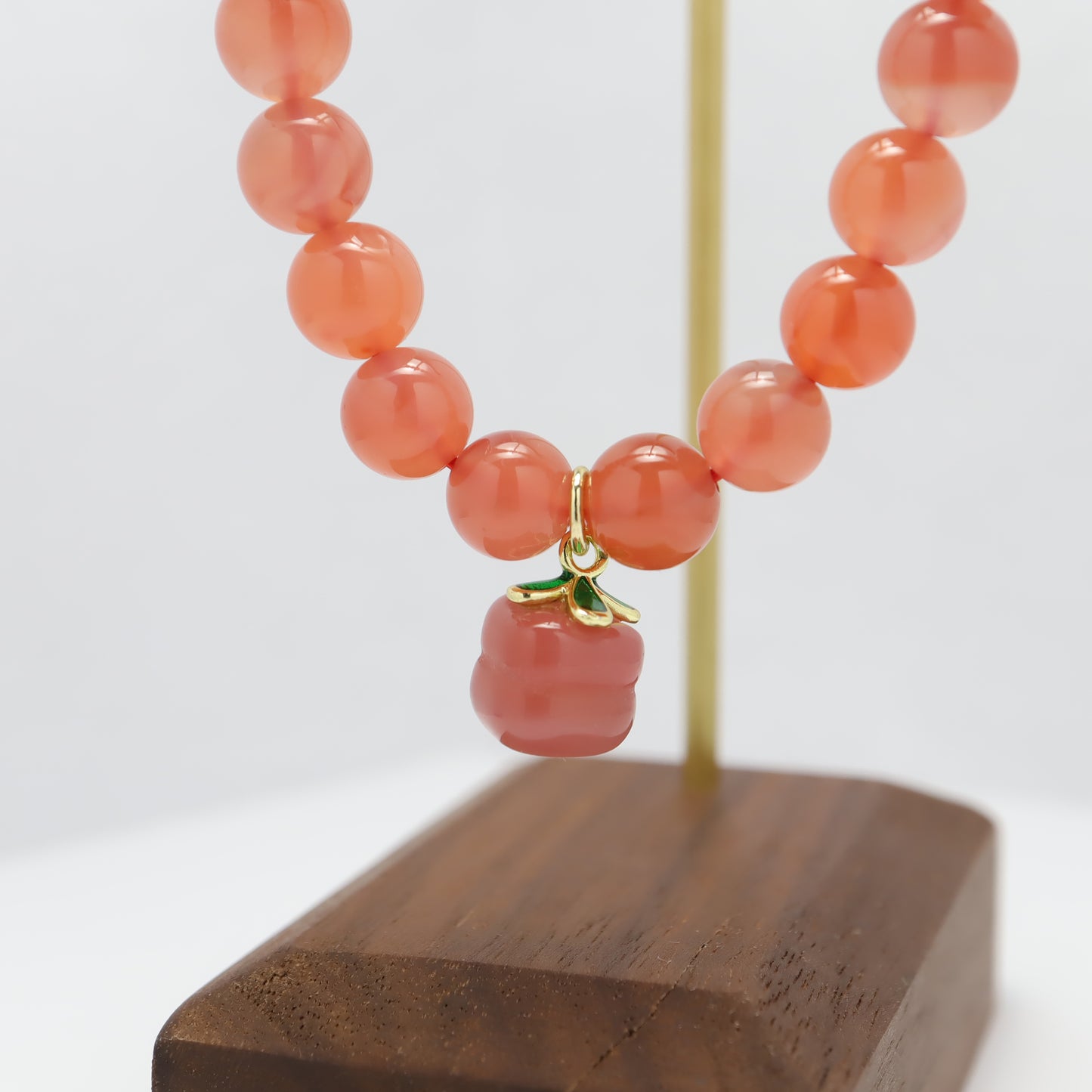 Fortune Persimmon - Crimson Agate Bracelet (8mm-10mm)