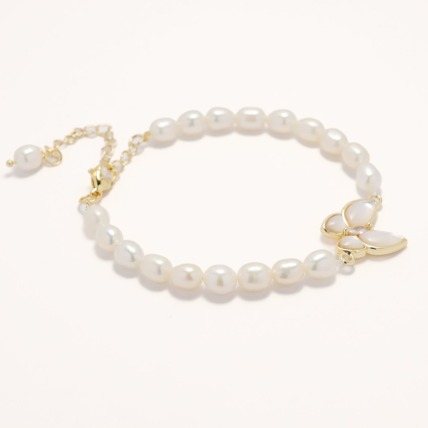 Pearl Shell Butterfly - Freshwater Pearl Bracelet with Adjustable Chain