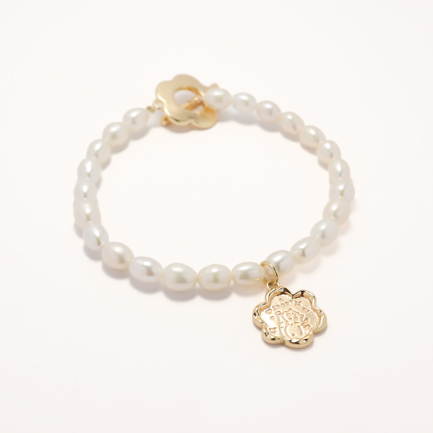 Cat Story 猫Neko物語 - Freshwater Pearl Bracelet with OT Buckle