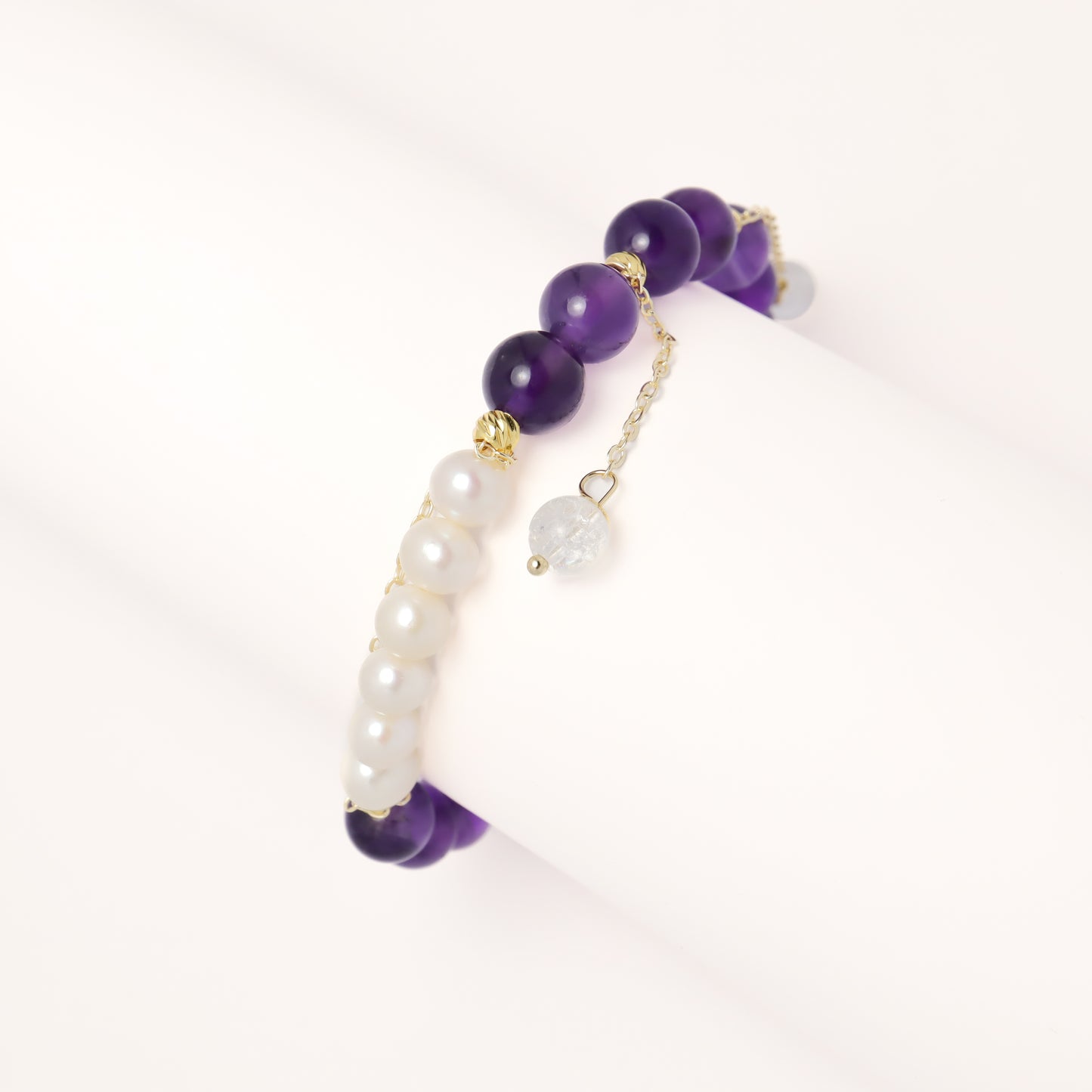 Victoria Treasure - Amethyst & Freshwater Pearl Bracelet
