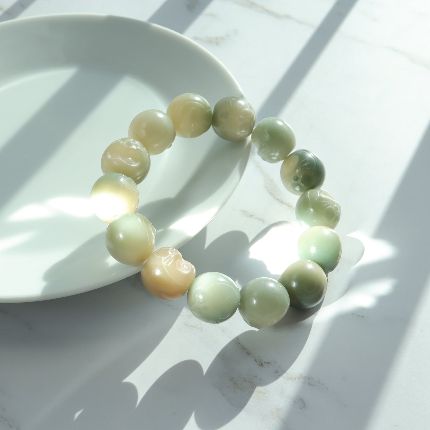 Doraemon - Sculptured Green Floating Snowflake Bodhi Root Bracelet