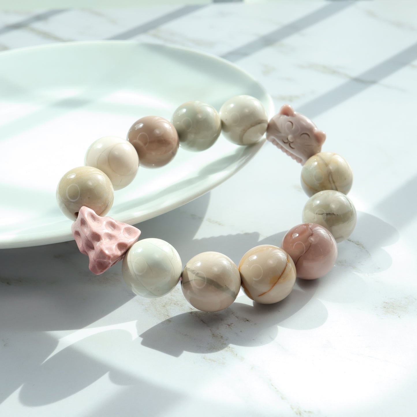 Cheese Trap - Macaroon Alashan Agate Bracelet