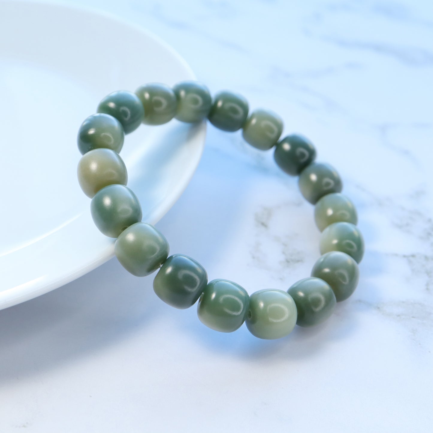 Olive Green Floating Snowflake Bodhi Root Bracelet