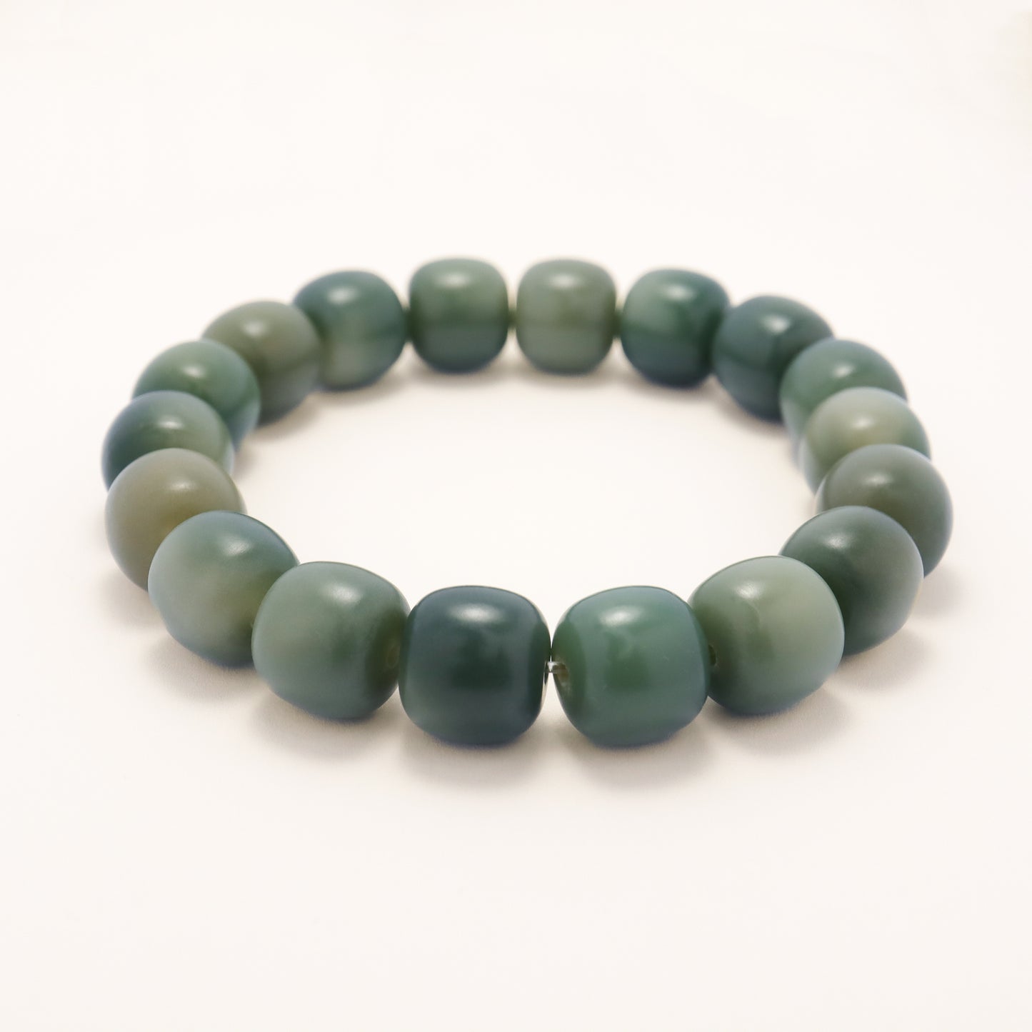 Olive Green Floating Snowflake Bodhi Root Bracelet