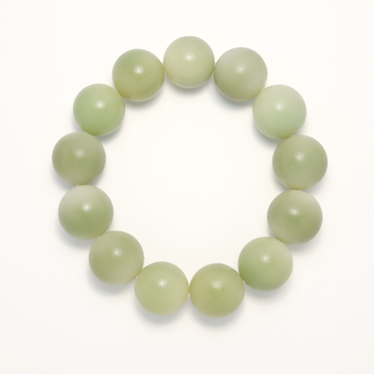 Green Grapes - Green Floating Snowflake Bodhi Root Bracelet