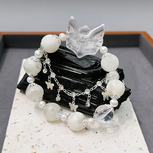 Snow Phantom, Quartz Clear Quartz & Pearl Bracelet - Foxlight Mask