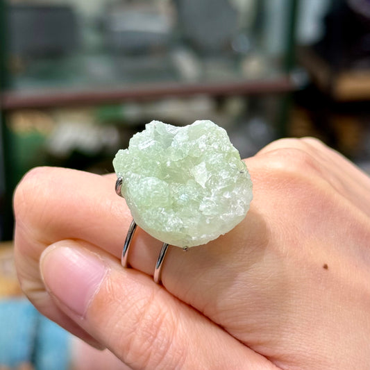 Fluorite · Adjustable Band Ring - Emerald Hill