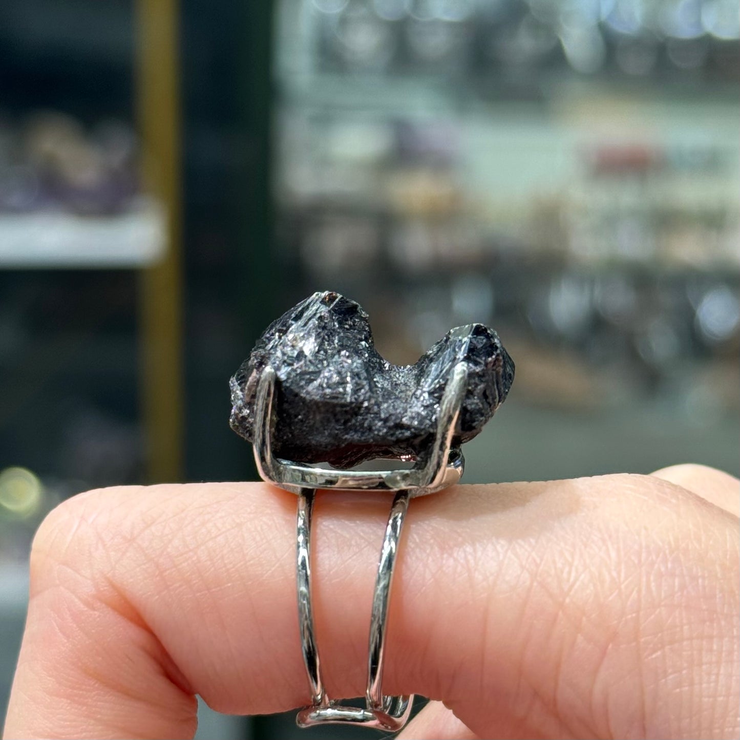 Black Tourmaline · Adjustable Band Ring - Kitten or Whale？