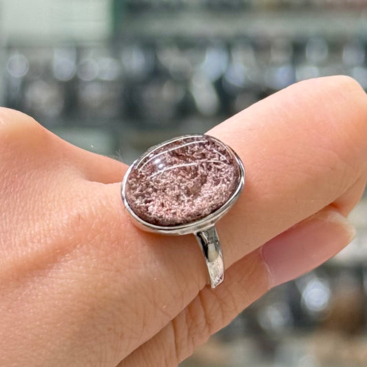 Light Rose-Purple Phantom Quartz · 925s Silver · Adjustable Ring - Rose Reverie