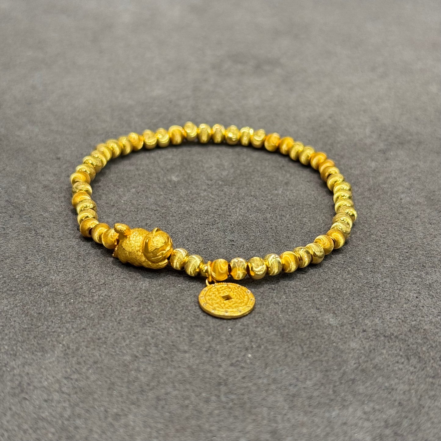 s999 Lucky Cat Coin Charm Gold-Plated Silver Bracelet