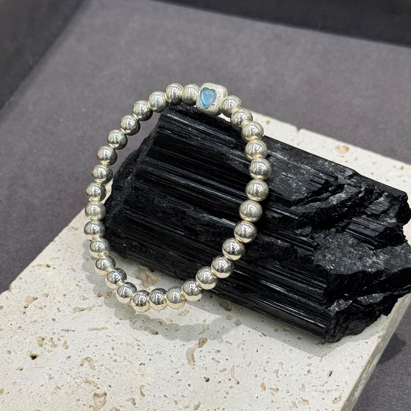 s999 Silver & Aquamarine Treasure Box Bracelet