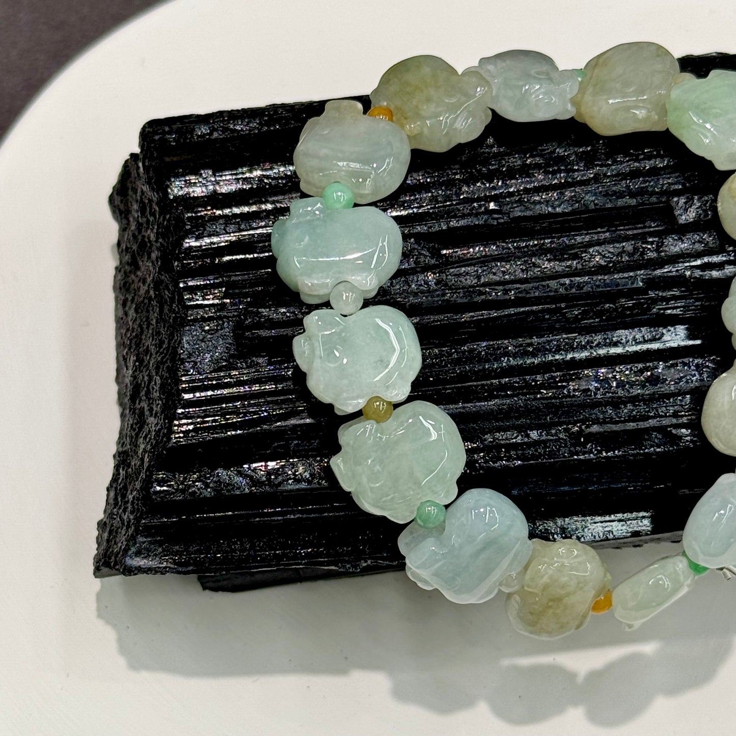Jade Zodiac Pig Pendant Bracelet - Fortune Pig 福猪福珠