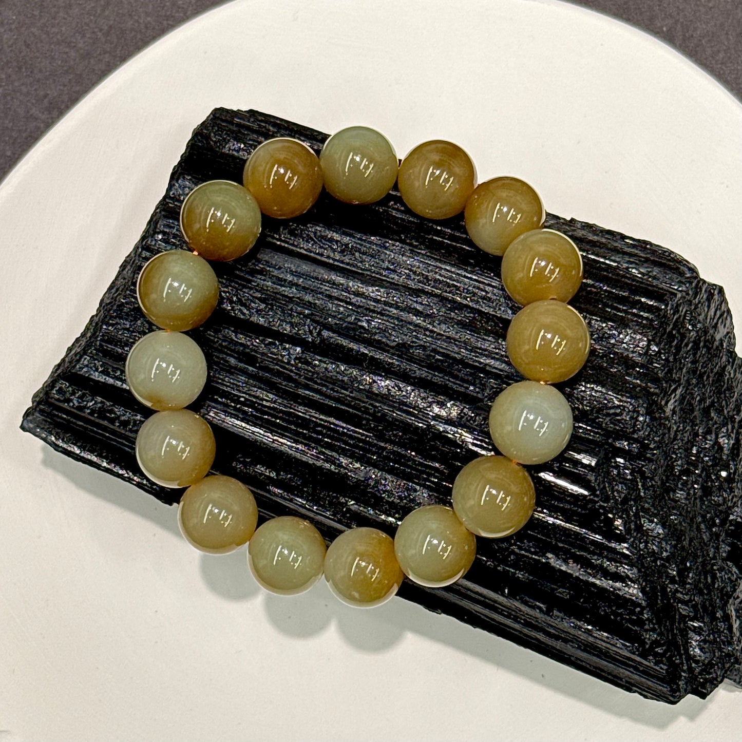 Hetian Nephrite Jade Bracelet - Caramel Nougat 焦糖布丁
