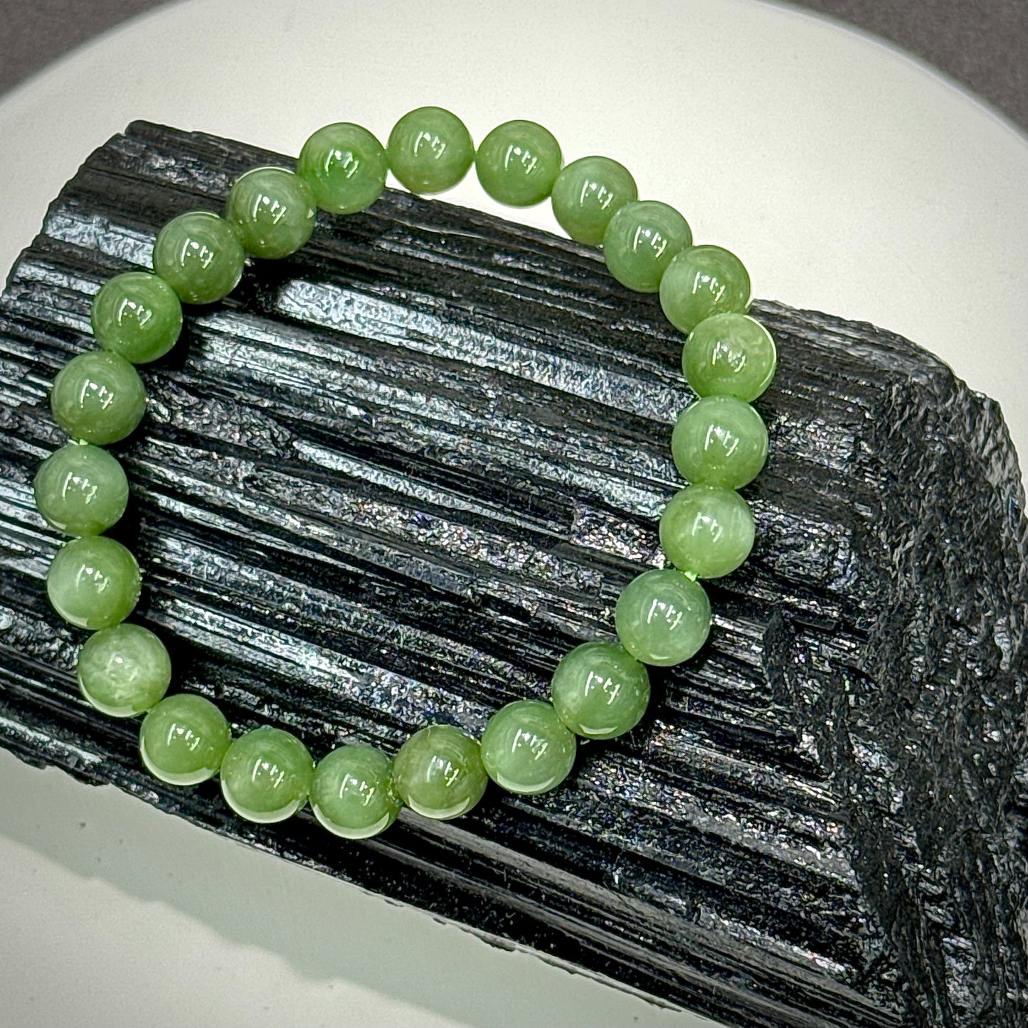 Cat’s Eye Nephrite Jade Bracelet - Spring Meadow 草青
