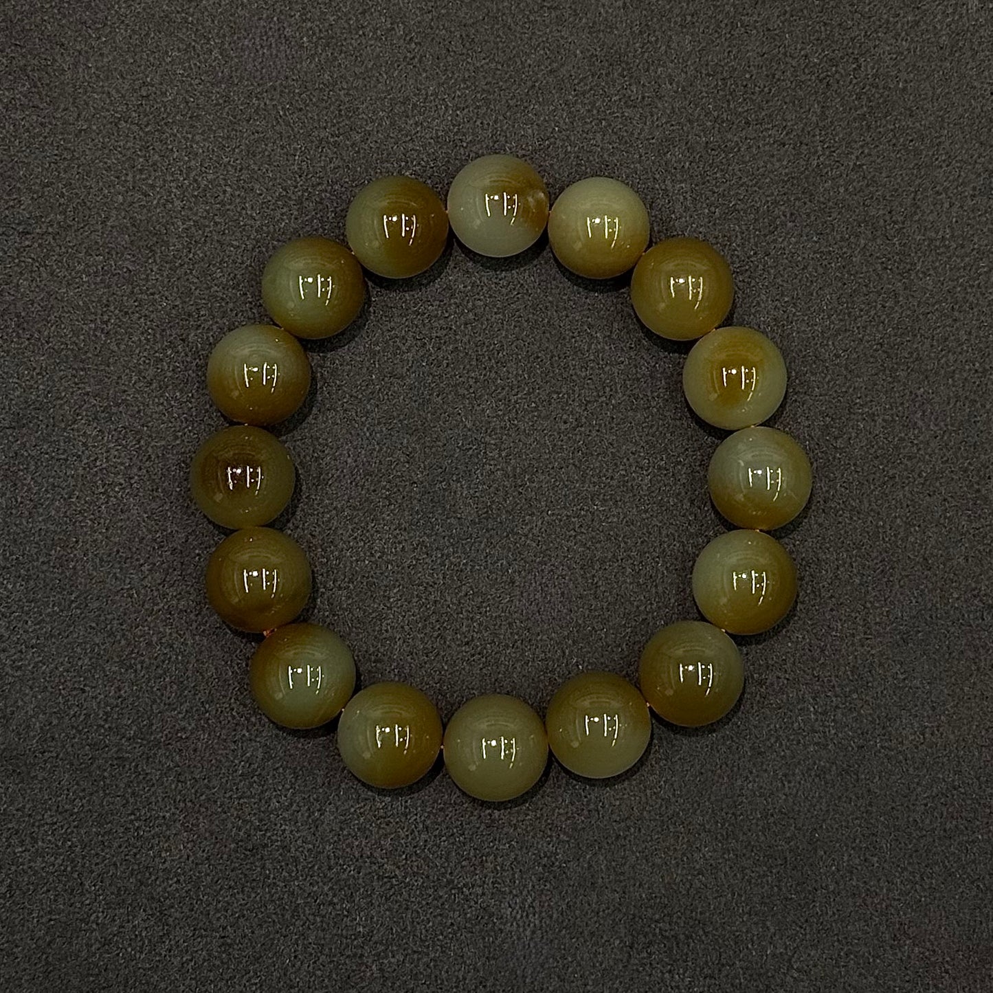Hetian Nephrite Jade Bracelet - Caramel Nougat 焦糖布丁