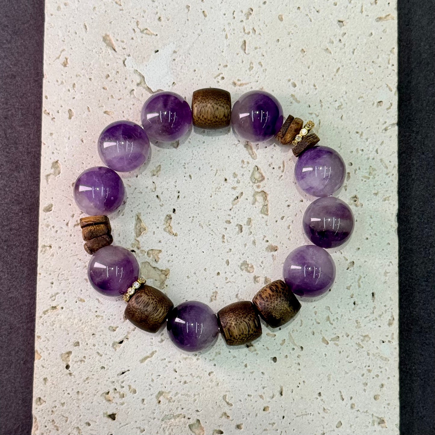 Lavender Amethyst & Agarwood Bracelet 薰衣草紫水晶&沉香木- Lavender Serenity 紫韵沉香