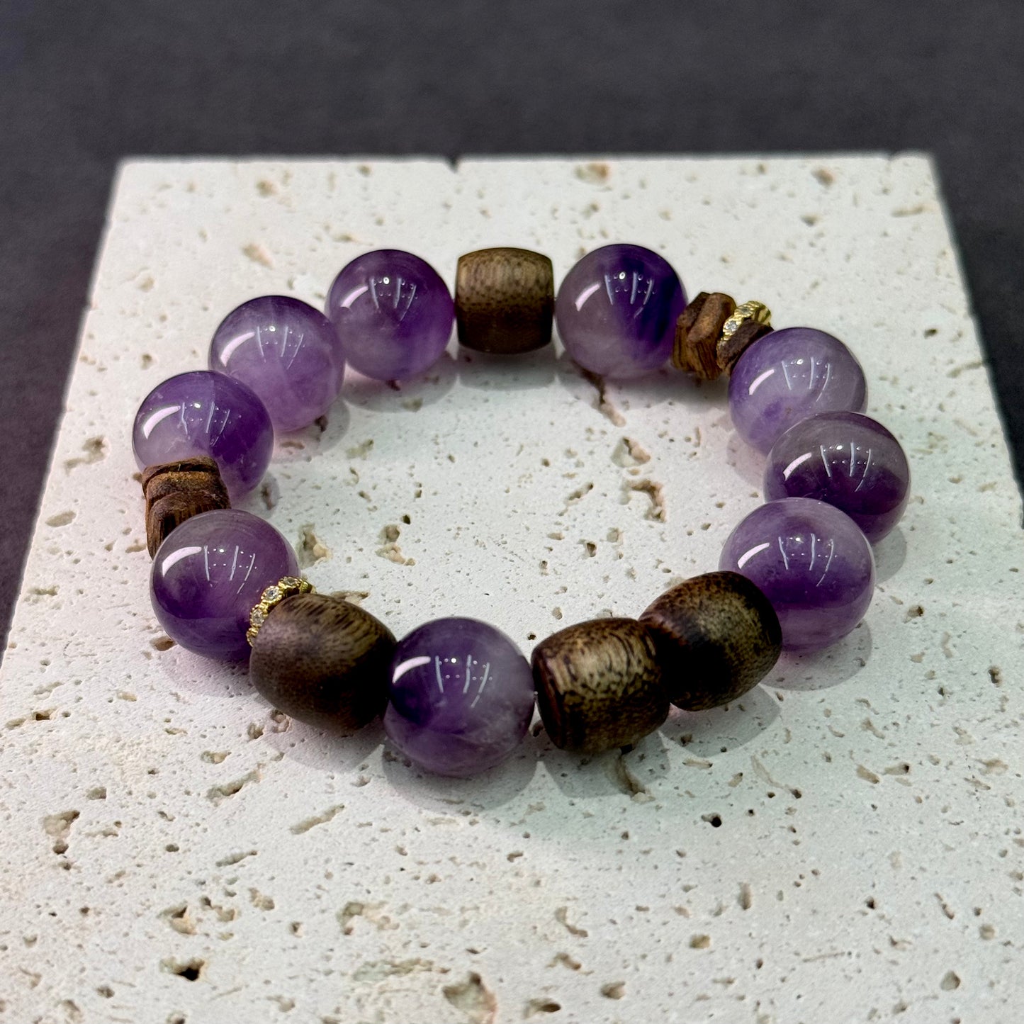 Lavender Amethyst & Agarwood Bracelet 薰衣草紫水晶&沉香木- Lavender Serenity 紫韵沉香