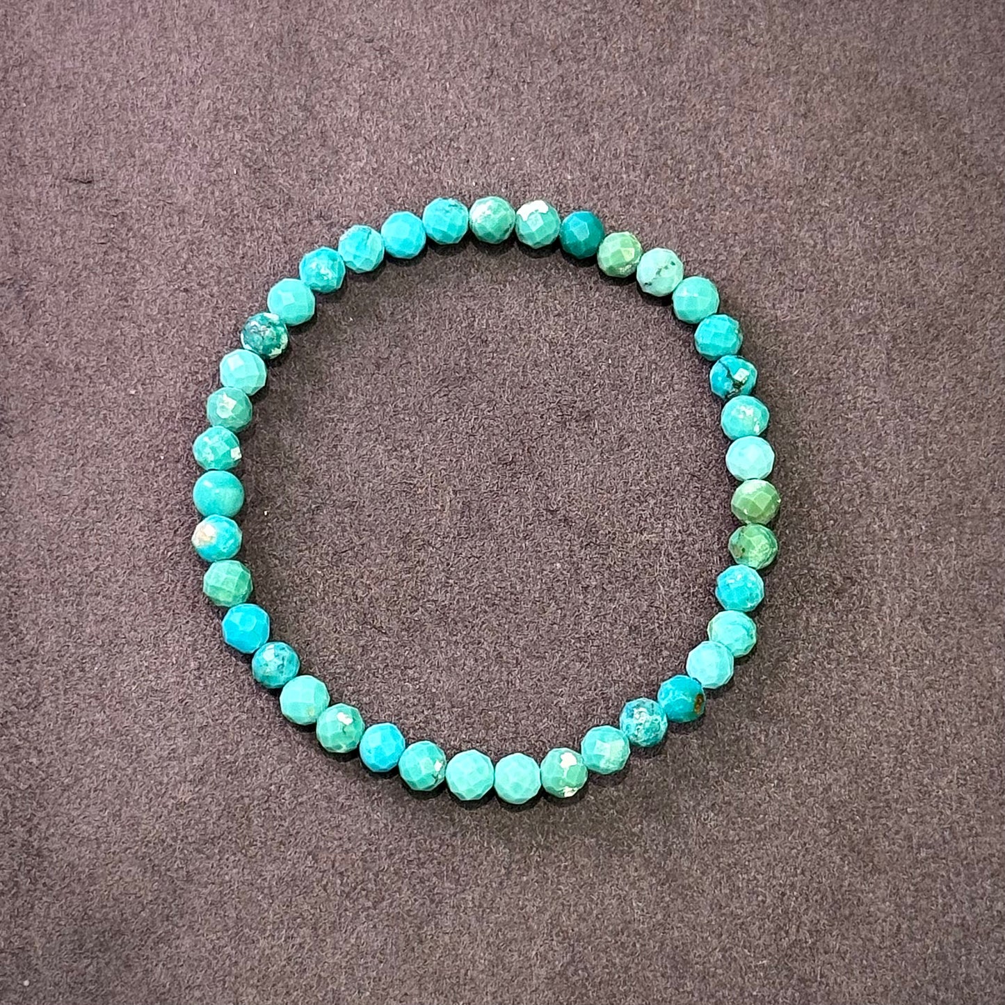 Faceted Turquoise Bracelet 青色绿松石 - Mountain Spring 青岚