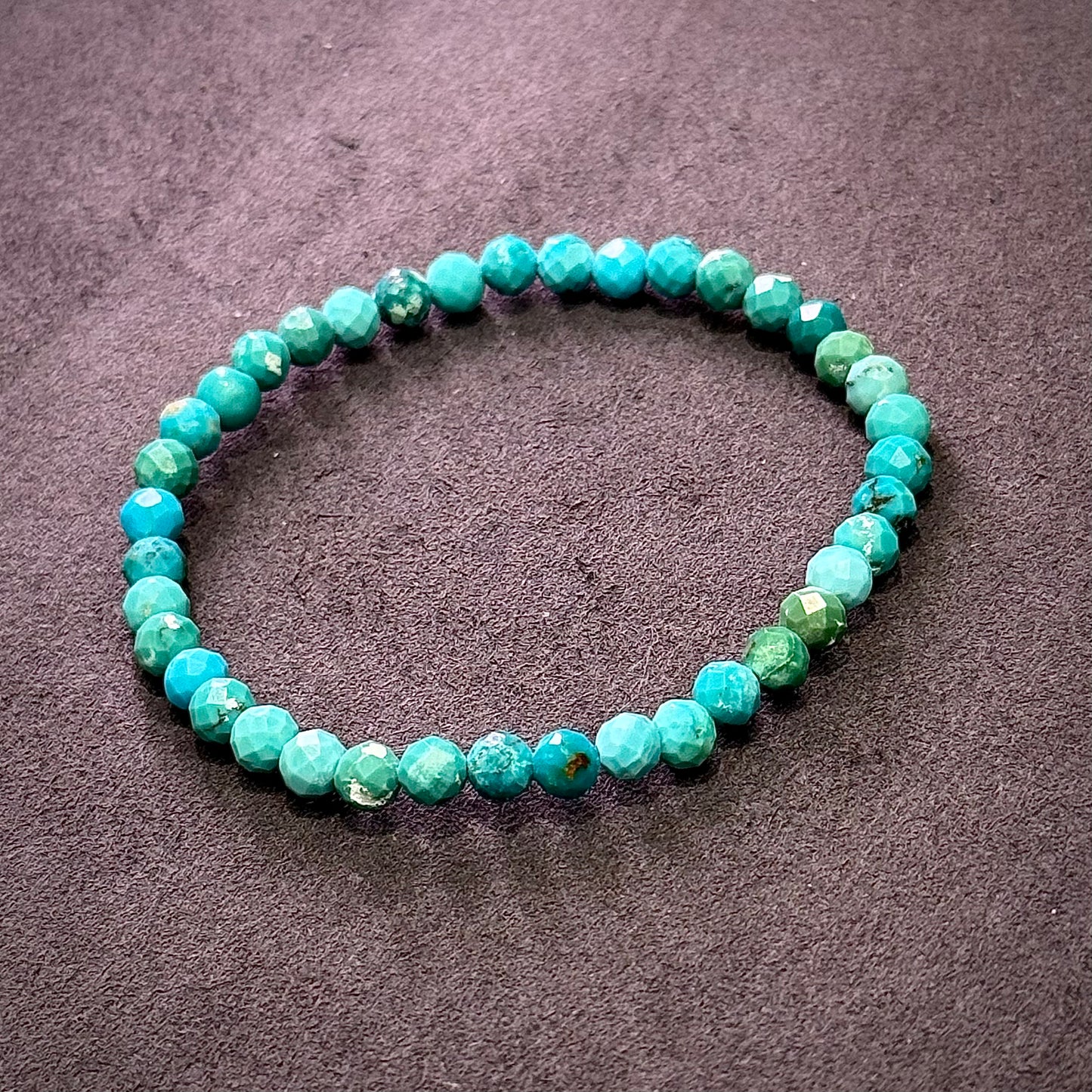 Faceted Turquoise Bracelet 青色绿松石 - Mountain Spring 青岚