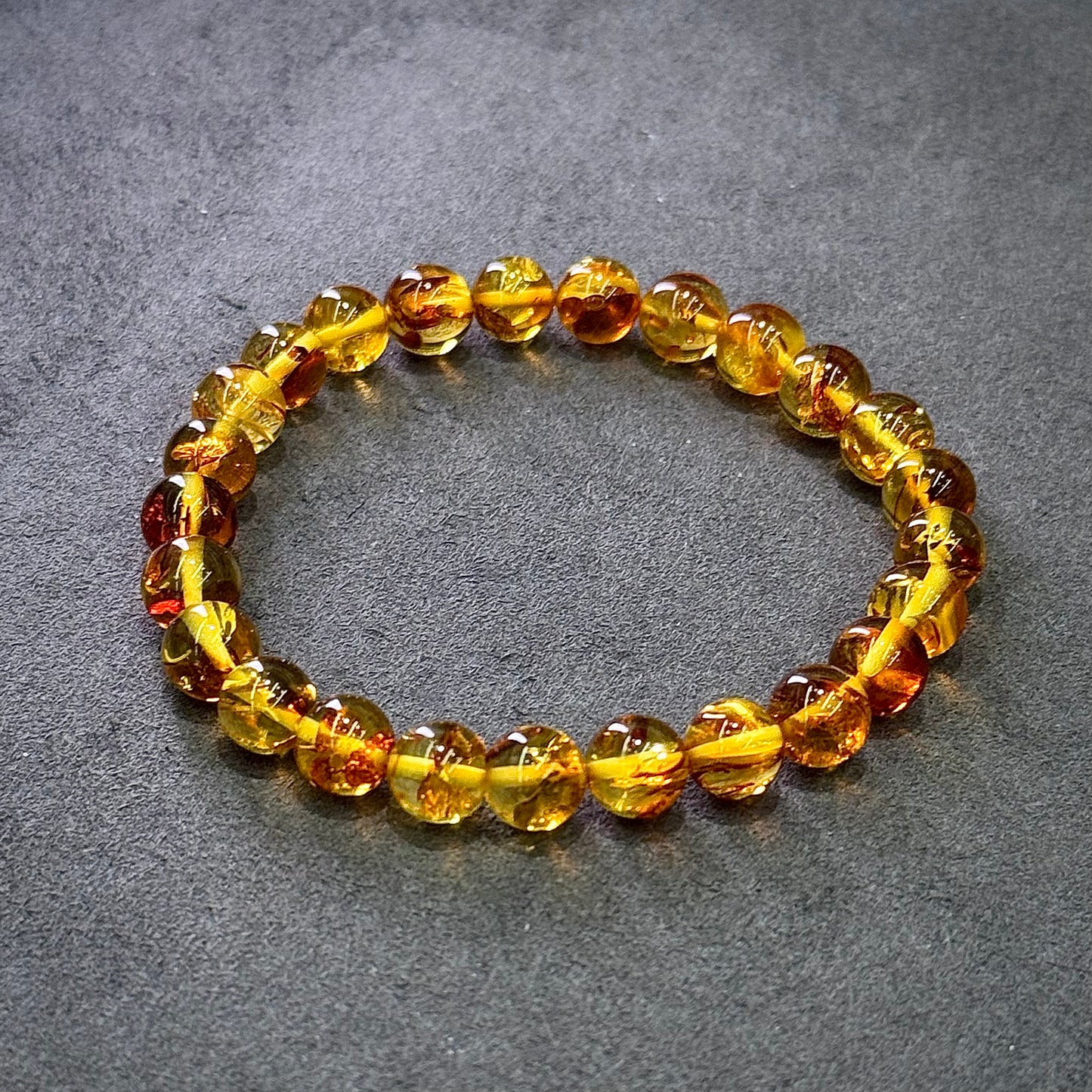 Floral Amber Bracelet - Golden Bloom 花珀 🌼