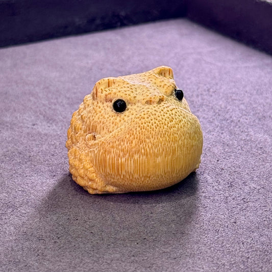 Bamboo Toad Carving 竹子蟾蜍手把件 - Prosperity Guardian 竹福金蟾