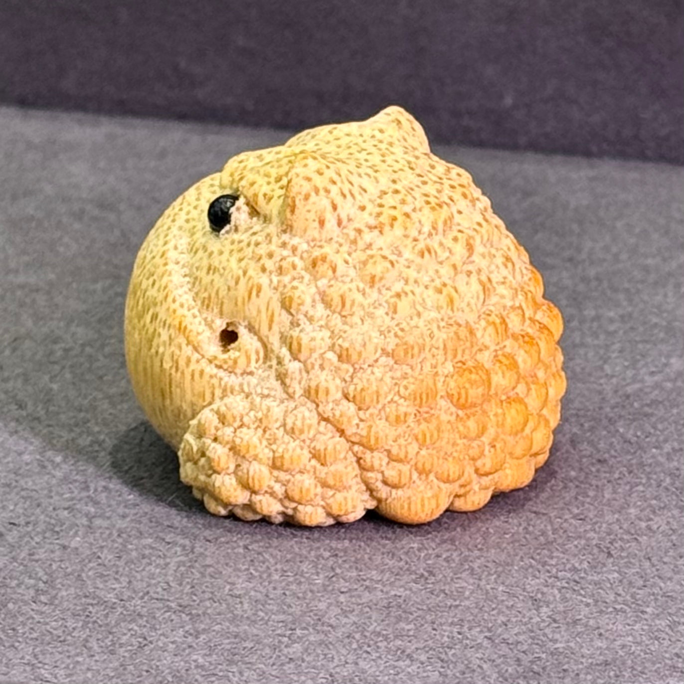 Bamboo Toad Carving 竹子蟾蜍手把件 - Prosperity Guardian 竹福金蟾