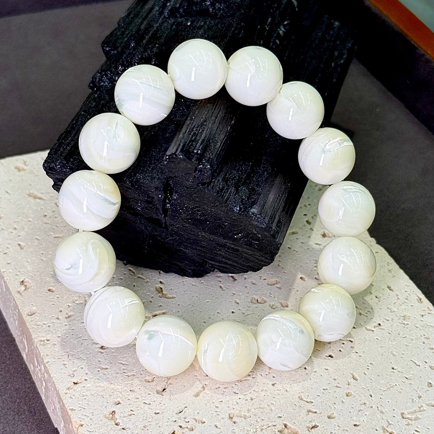 White Shell Bracelet 白贝 - Ocean Pearl 绸缎 🐚🤍