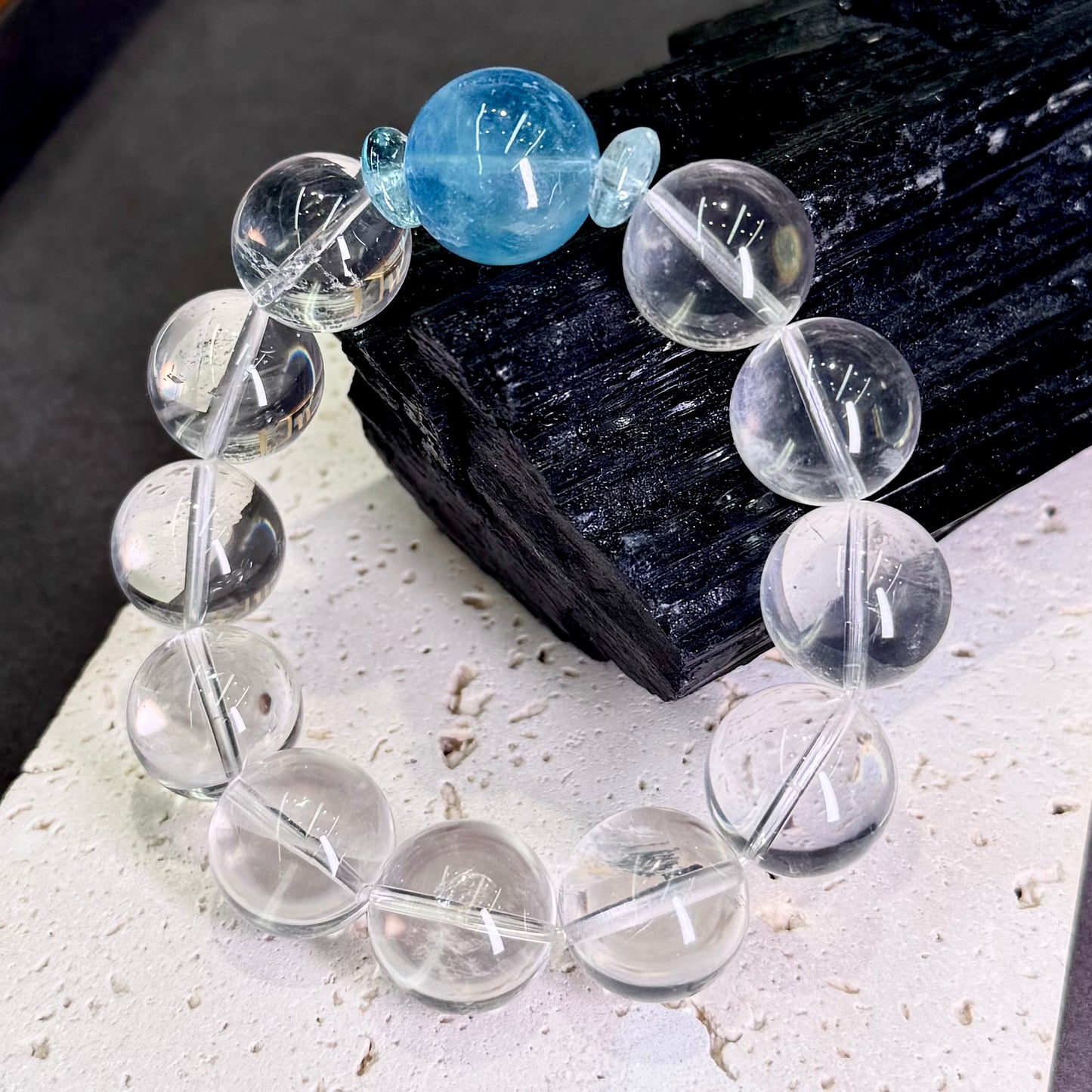 Devil Blue Aquamarine, Blue Topaz & Clear Quartz Bracelet 魔鬼蓝海蓝宝 蓝托帕 白水晶 - Deep Ocean 深海