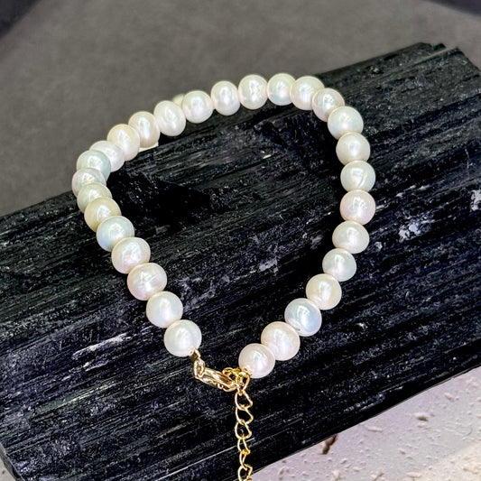 Freshwater Pearl Bracelet 珍珠 - Pure Elegance 珍珠清韵