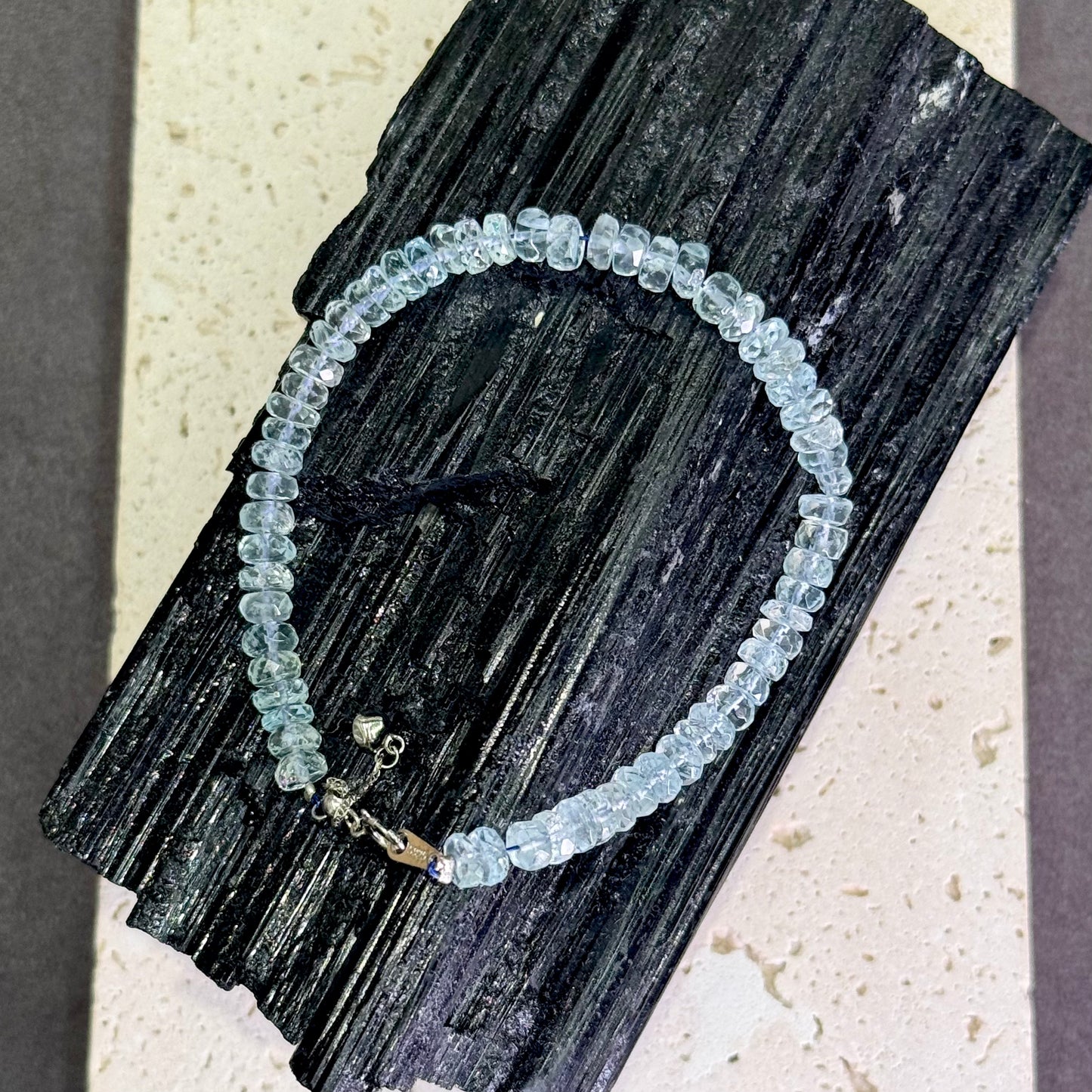 Raw Aquamarine & S925 Silver Bracelet 原矿海蓝宝 s925银 - Ocean Essence 海蓝清境