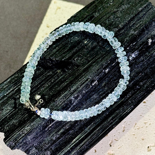 Raw Aquamarine & S925 Silver Bracelet 原矿海蓝宝 s925银 - Ocean Essence 海蓝清境