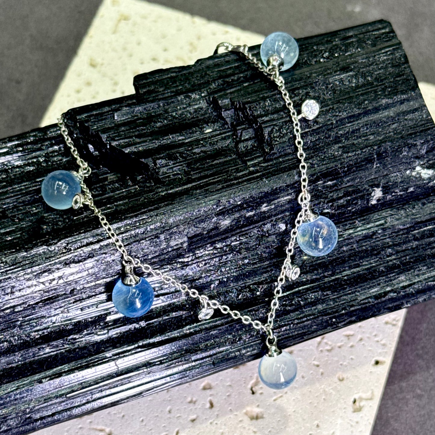 Aquamarine Bubble Bead Bracelet 海蓝宝 钛钢 - Ocean Bubbles 海蓝泡泡