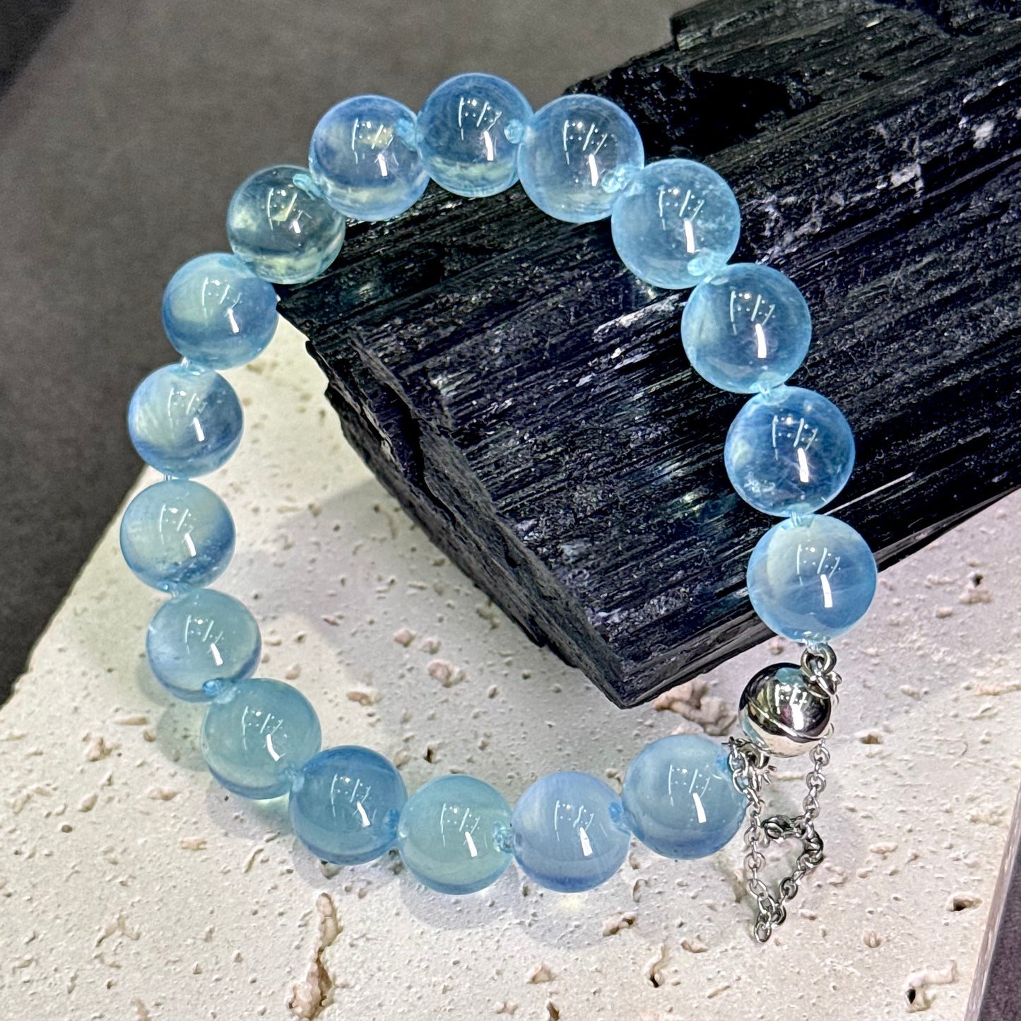 Aquamarine Bubble Bead Bracelet 海蓝宝 牛鼻孔工艺 泡泡珠 - Ocean Dew 蓝海