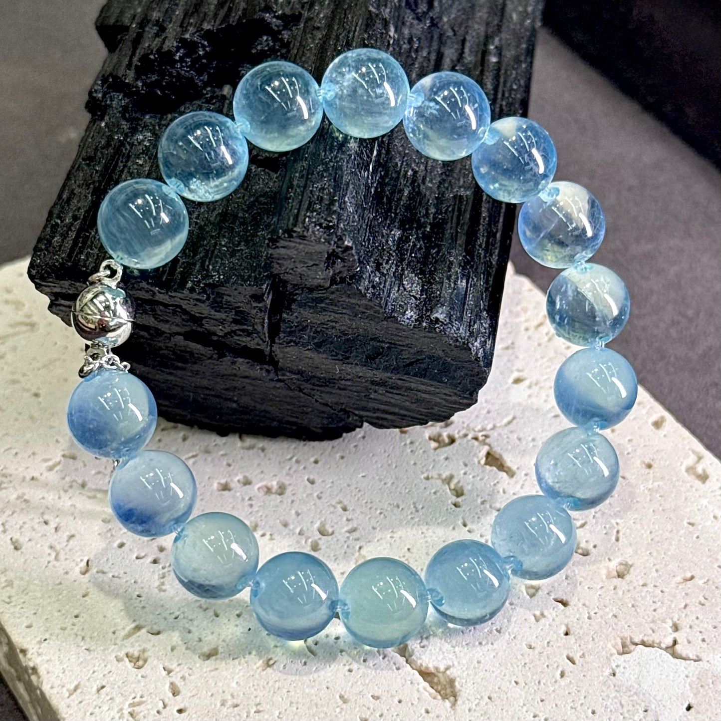 Aquamarine Bubble Bead Bracelet 海蓝宝 牛鼻孔工艺 泡泡珠 - Ocean Dew 蓝海