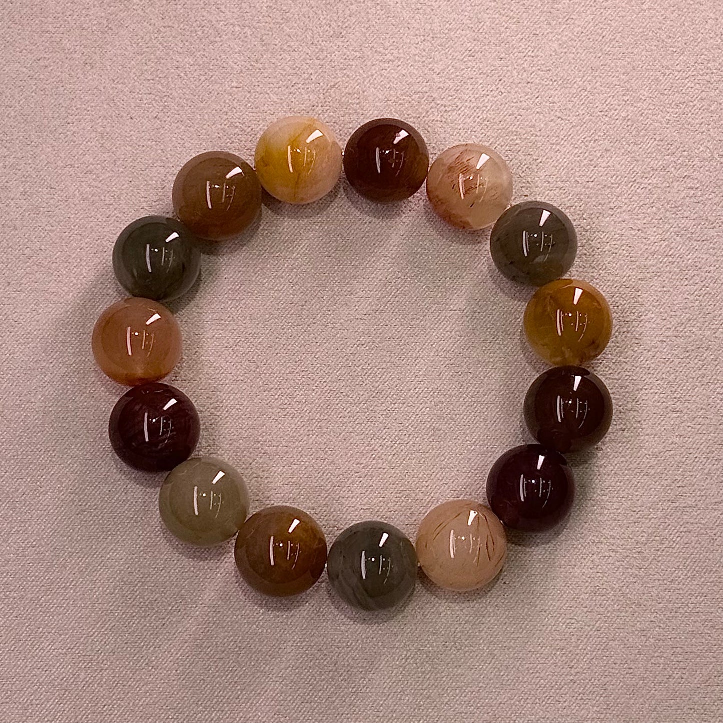 Rabbit Hair Quartz Bracelet 拉丝果冻体 彩兔毛 - Zen Oolong Tea 禅香乌龙茶