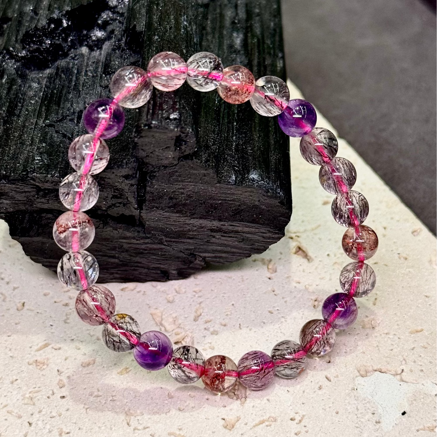 Super Seven Bracelet 净透体 金字塔金草莓 烟花黑加仑 - Crystal Pyramid 金字塔