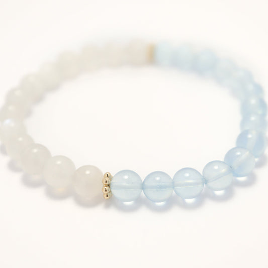 Arctic Ocean - Blue Shine White Moonstone & Aquamarine Gemstone Bracelet
