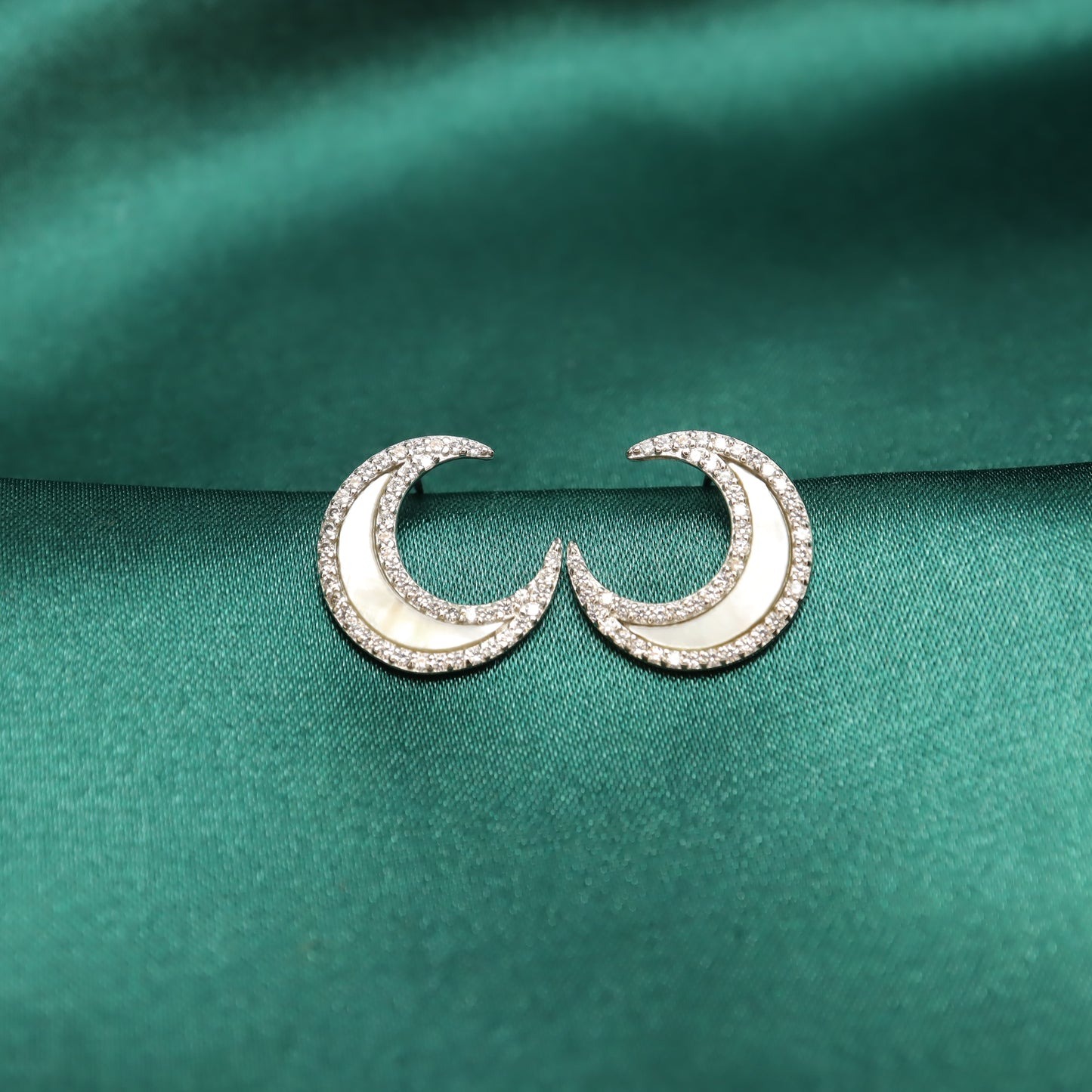 Moon Goddess - S925 Sterling Silver Zircon Crescent Shell Stud Earrings
