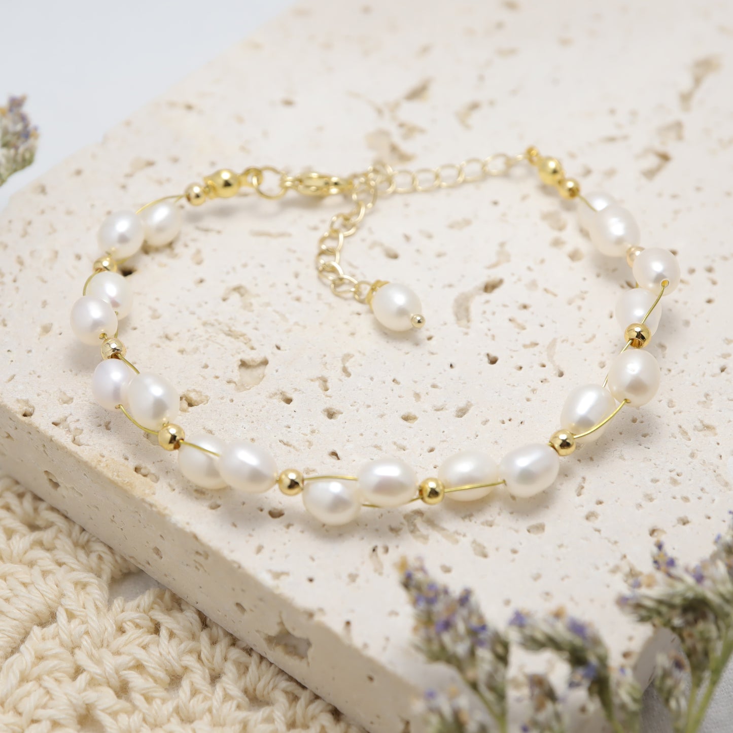 Blooming Galaxy - Elegant Freshwater Pearl Bracelet With Adjustable Chain