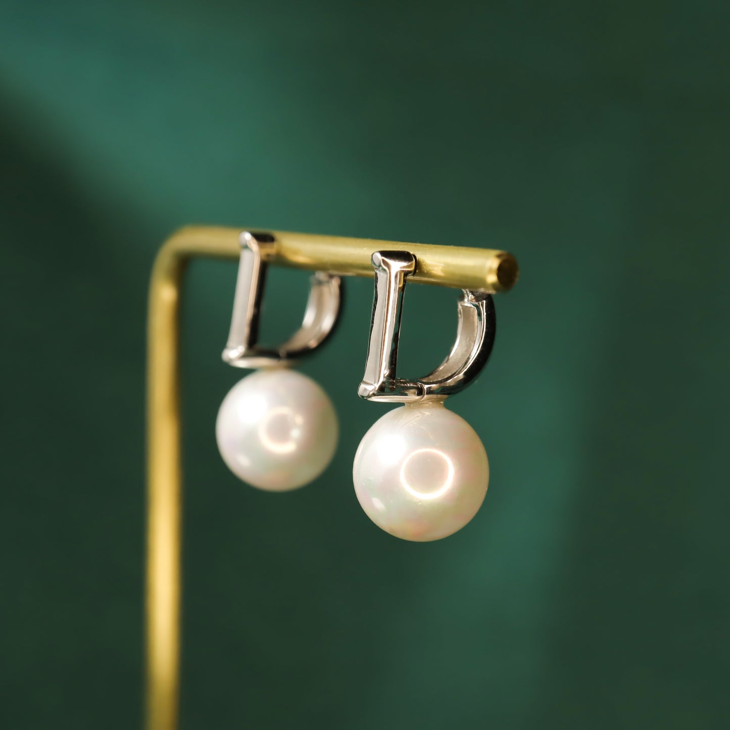 D Shape S925 Sterling Silver Pearl Hoop Earrings (Color: Silver)