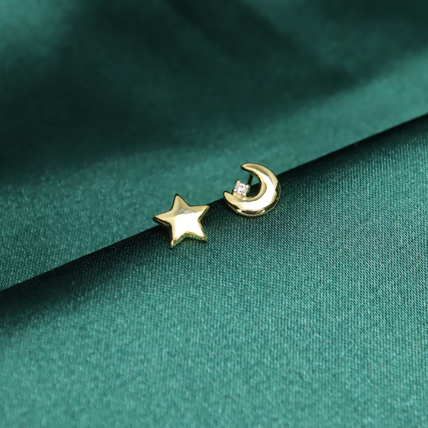 Star Loves Moon - S999 Sterling Silver & Zircon Stud Earrings (Color: Gold)