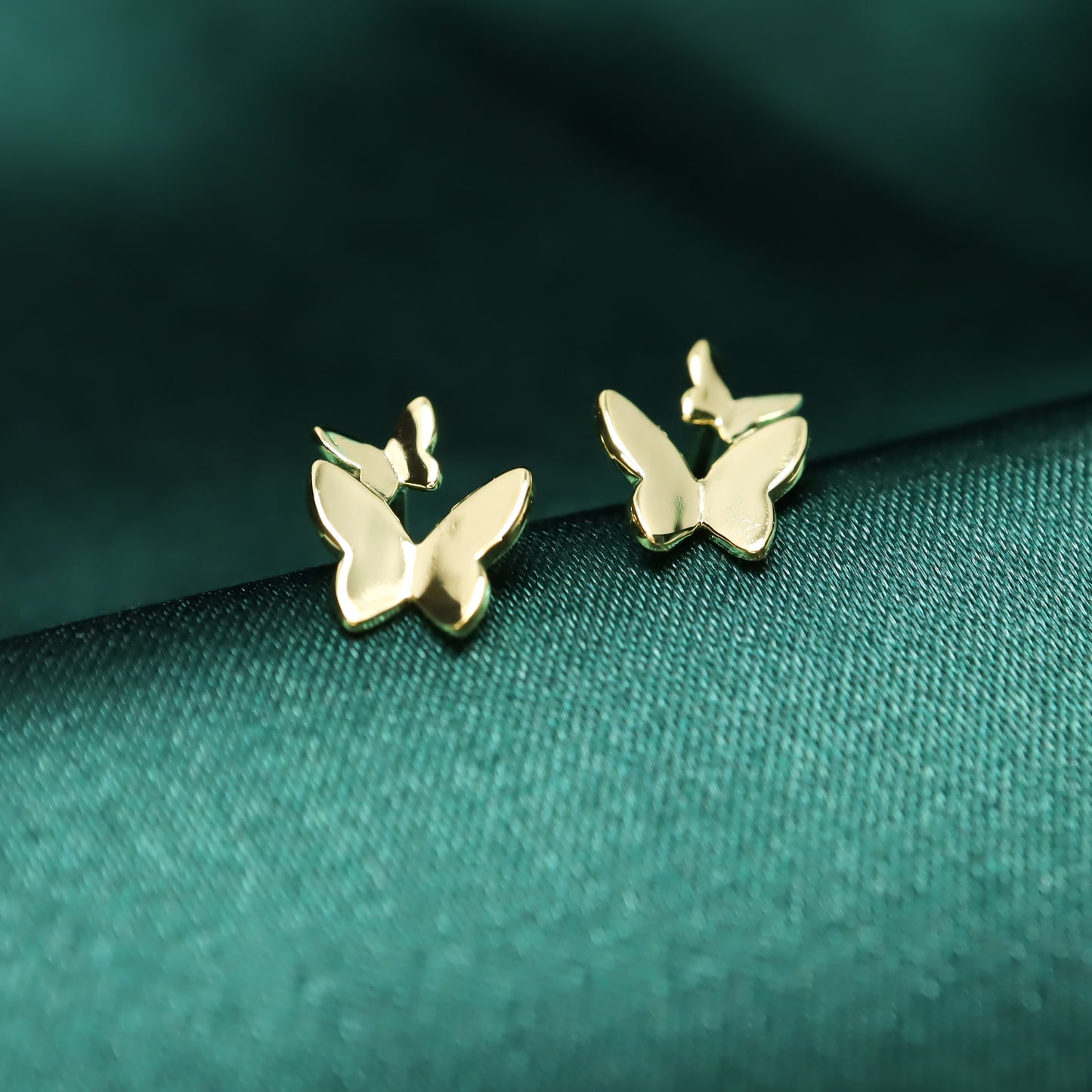 Dancing Butterflies - S999 Sterling Silver Stud Earrings (Color: Gold)