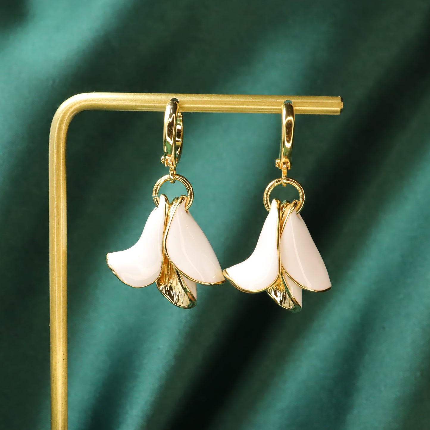 Magnolia Oil Drip Hoop Earrings