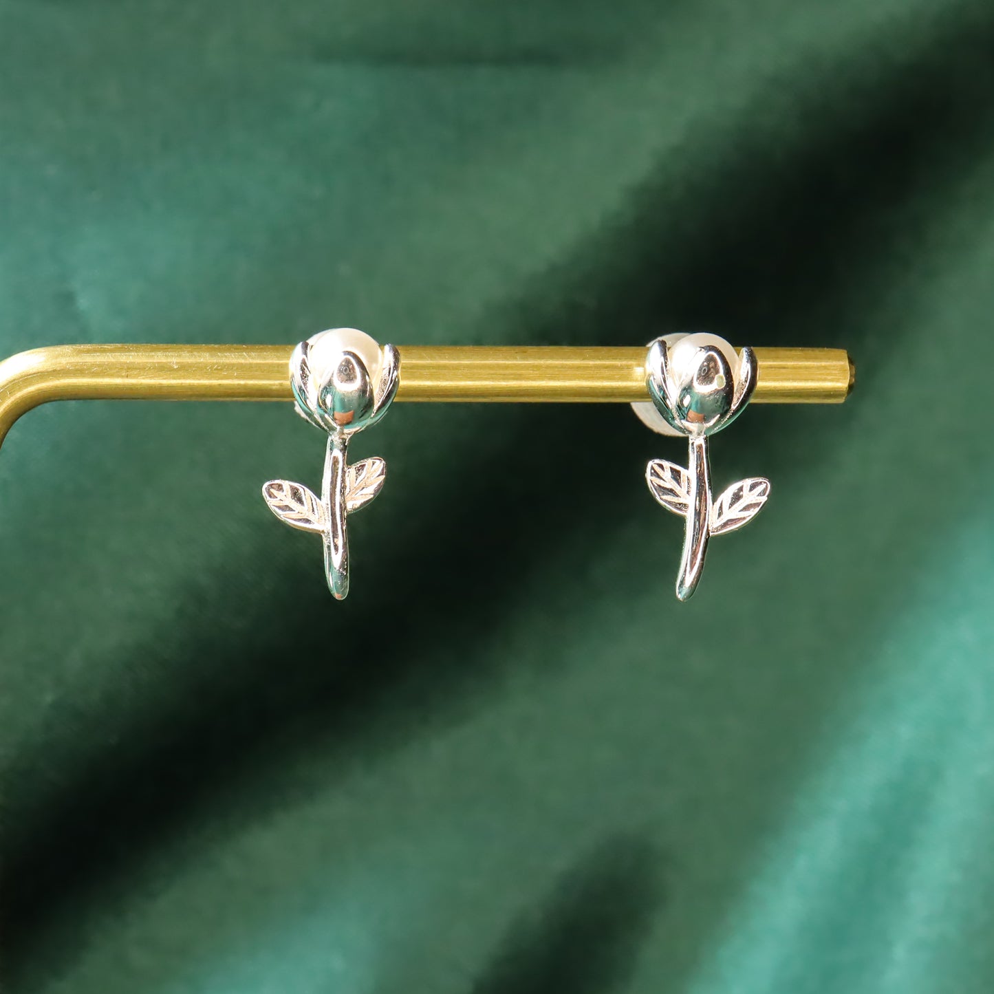 Pearl Rose - S925 Sterling Silver & Pearl Stud Earrings