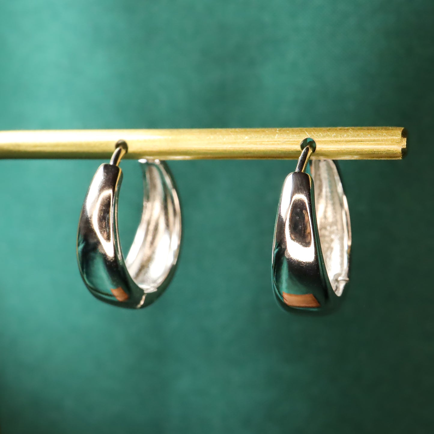 Simple Love - S925 Sterling Silver Hoop Earrings (Color: Silver)